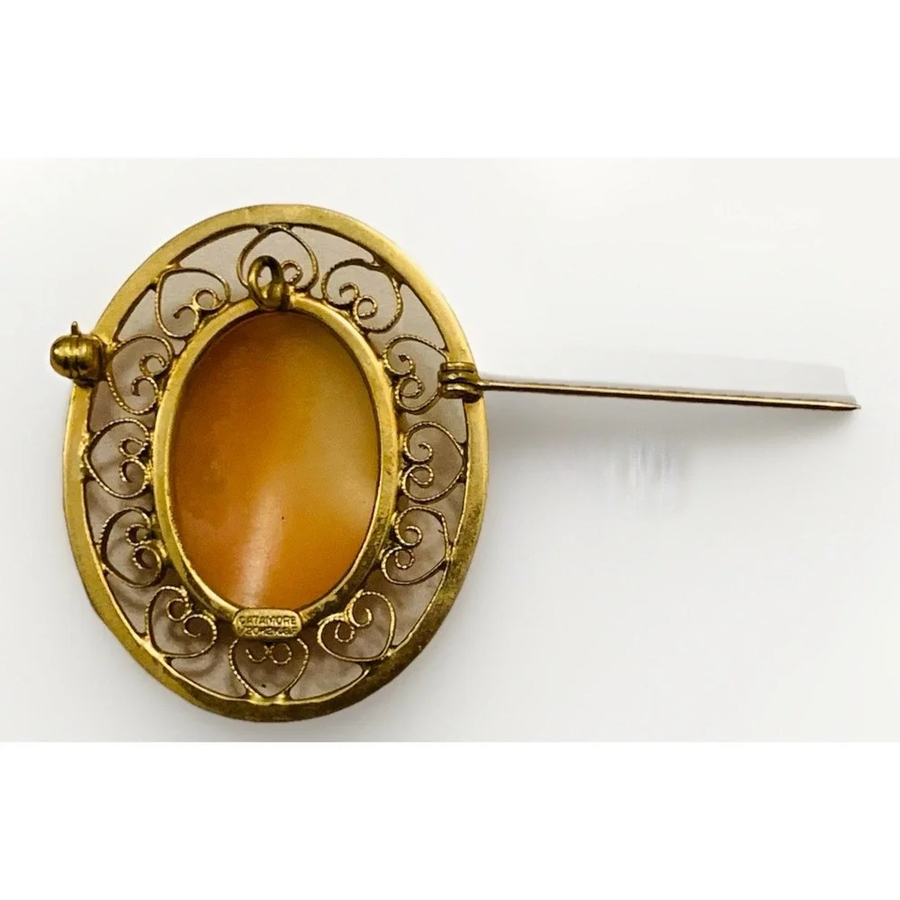 VTG Cameo Relief Pin Brooch Regency Signed Catamore 12K GF Yellow Gold Filled